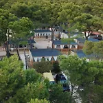 Kemping Mobile Homes Sara - Camping Turanj , Adriatic , Dalmatia