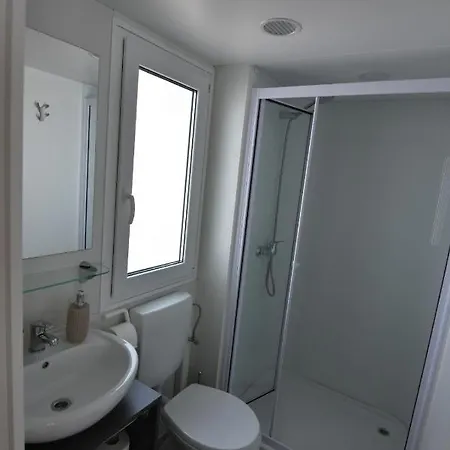 Mobile Homes Sara - , Adriatic , Dalmatia Turanj