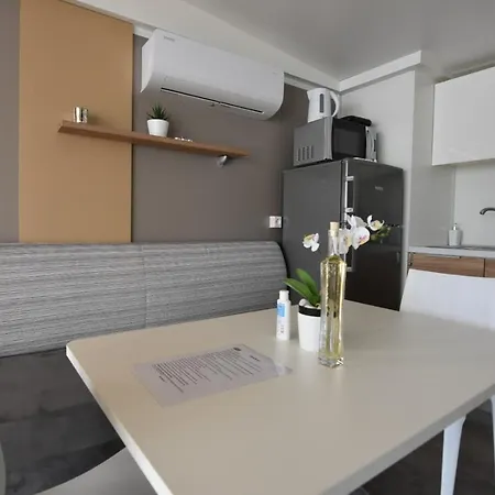 Mobile Homes Sara - , Adriatic , Dalmatia Kamp Turanj