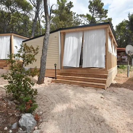 Kemping Mobile Homes Sara - Camping Turanj , Adriatic , Dalmatia *