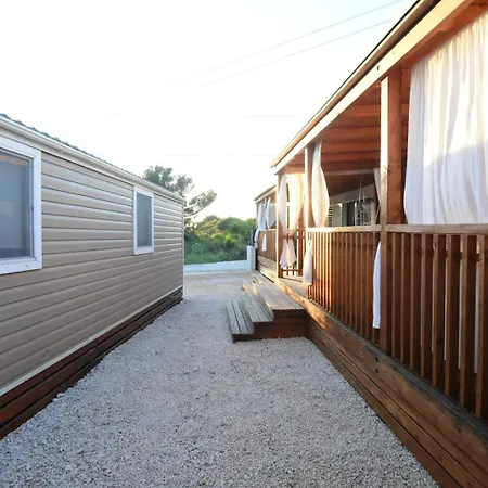 Campingplads Mobile Homes Sara - Camping Turanj , Adriatic , Dalmatia *