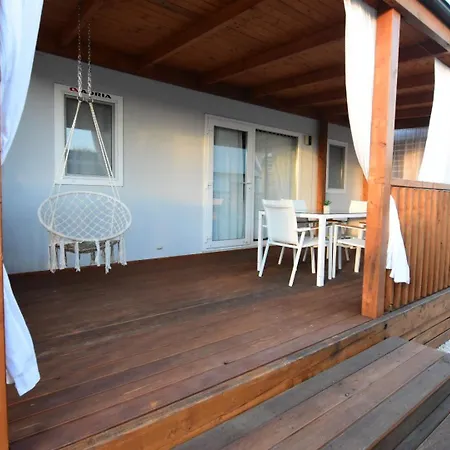 Kamp Mobile Homes Sara - , Adriatic , Dalmatia *