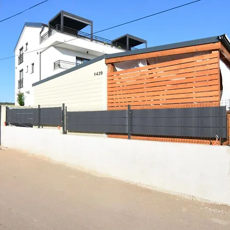 Kamp Mobile Homes Sara - , Adriatic , Dalmatia