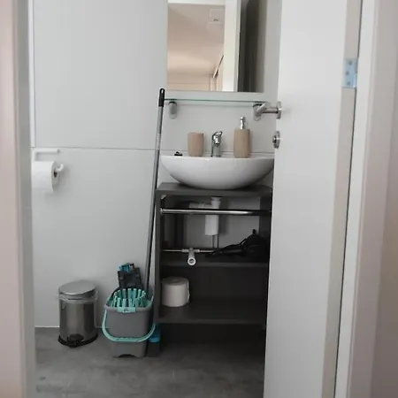 Mobile Homes Sara - Camping Turanj , Adriatic , Dalmatia مكان تخييم