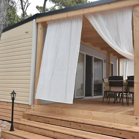 Campsite Mobile Homes Sara - Camping Turanj , Adriatic , Dalmatia *